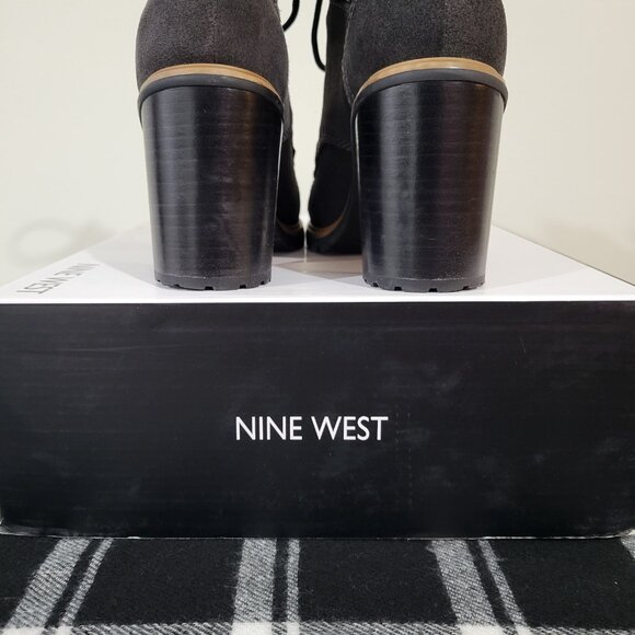 Nine West Dark Gray Suede Phaedra Boot Sz 8.5 NWT - Picture 9 of 9